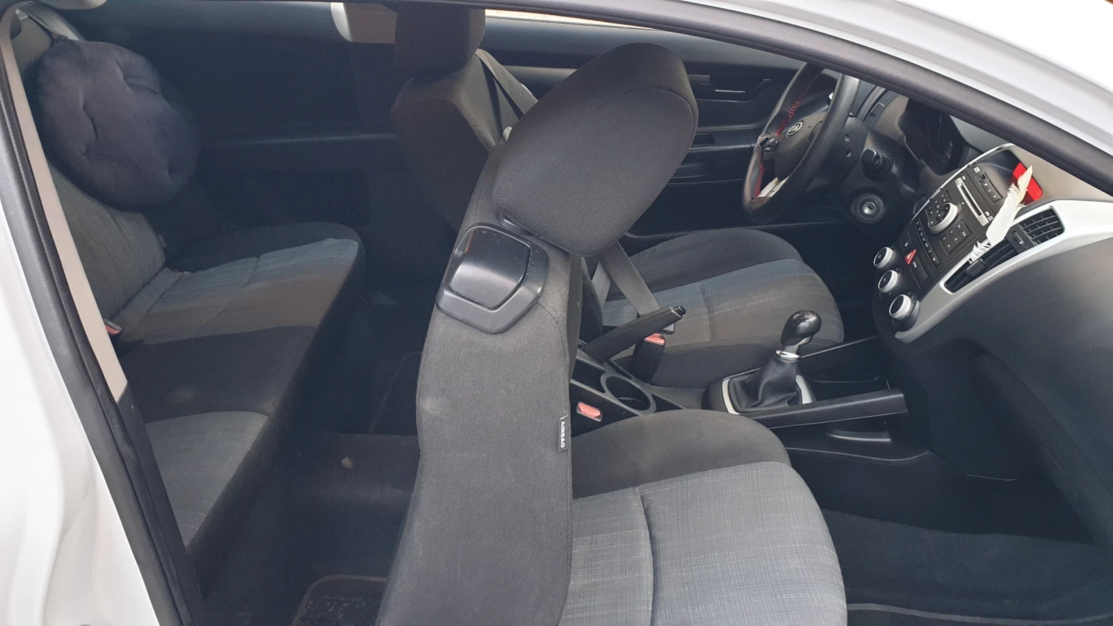 Kia Ceed, снимка 5 - Автомобили и джипове - 55896209