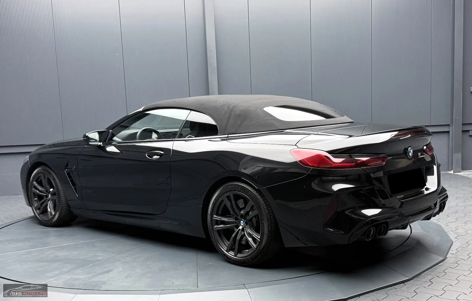 BMW M8 COMP/625HP/B&W/360/CABRIO/NIGHT-VISION/867z, снимка 5 - Автомобили и джипове - 56017149