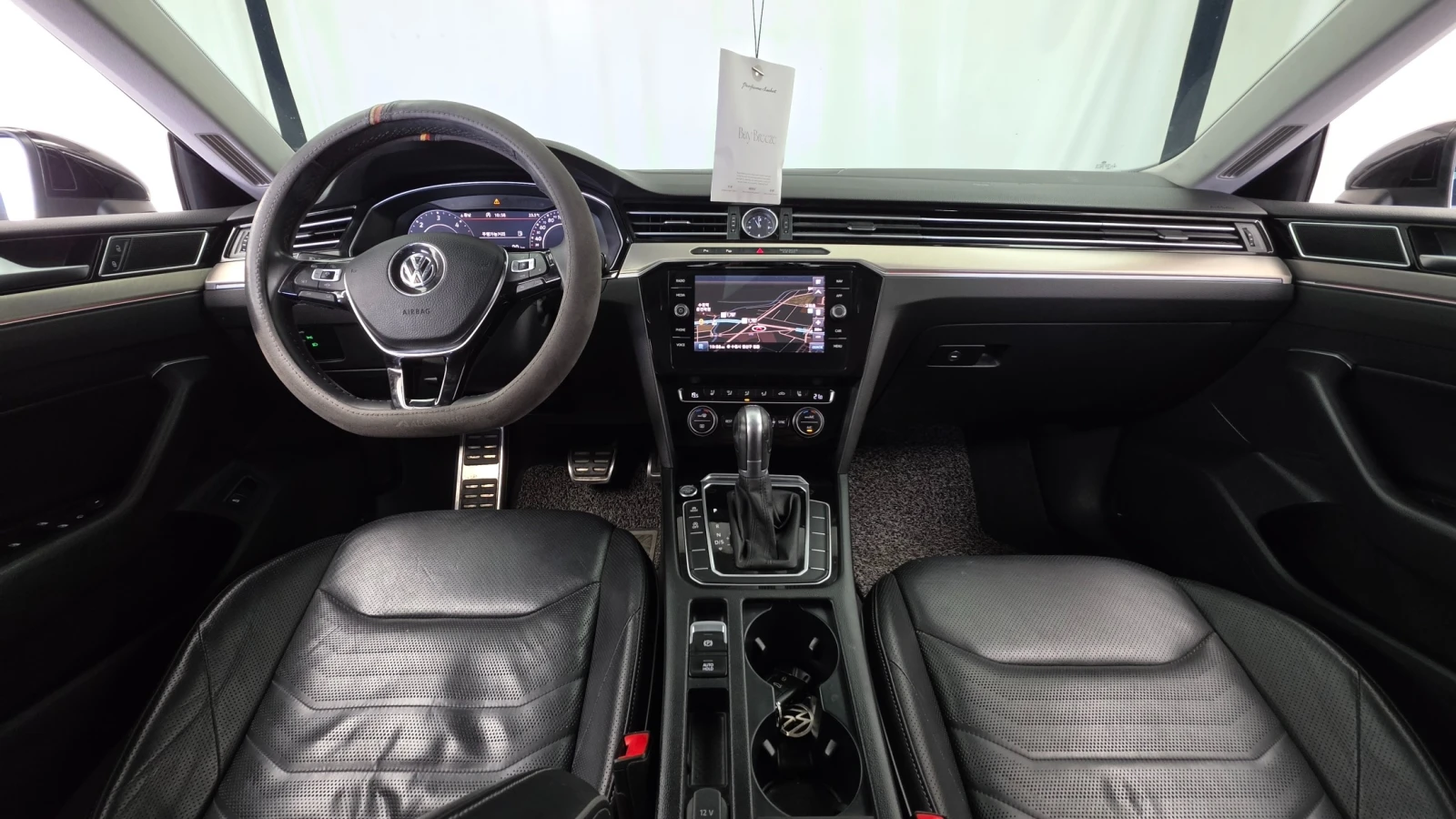 VW Arteon 2.0 TDI, снимка 5 - Автомобили и джипове - 56099431