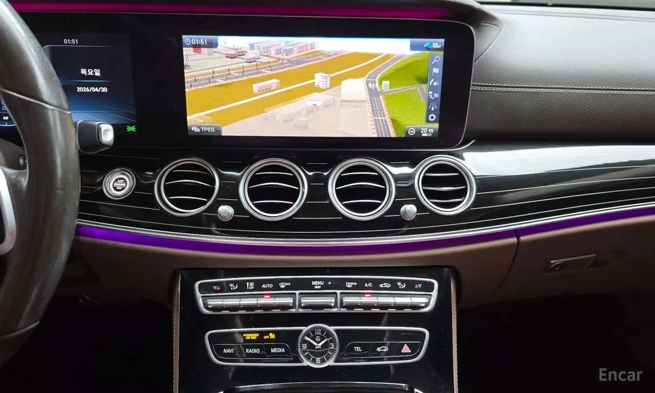 Mercedes-Benz E 450 4MATIC Exclusive / ���� � ��������  | Mobile.bg � ����������� 13