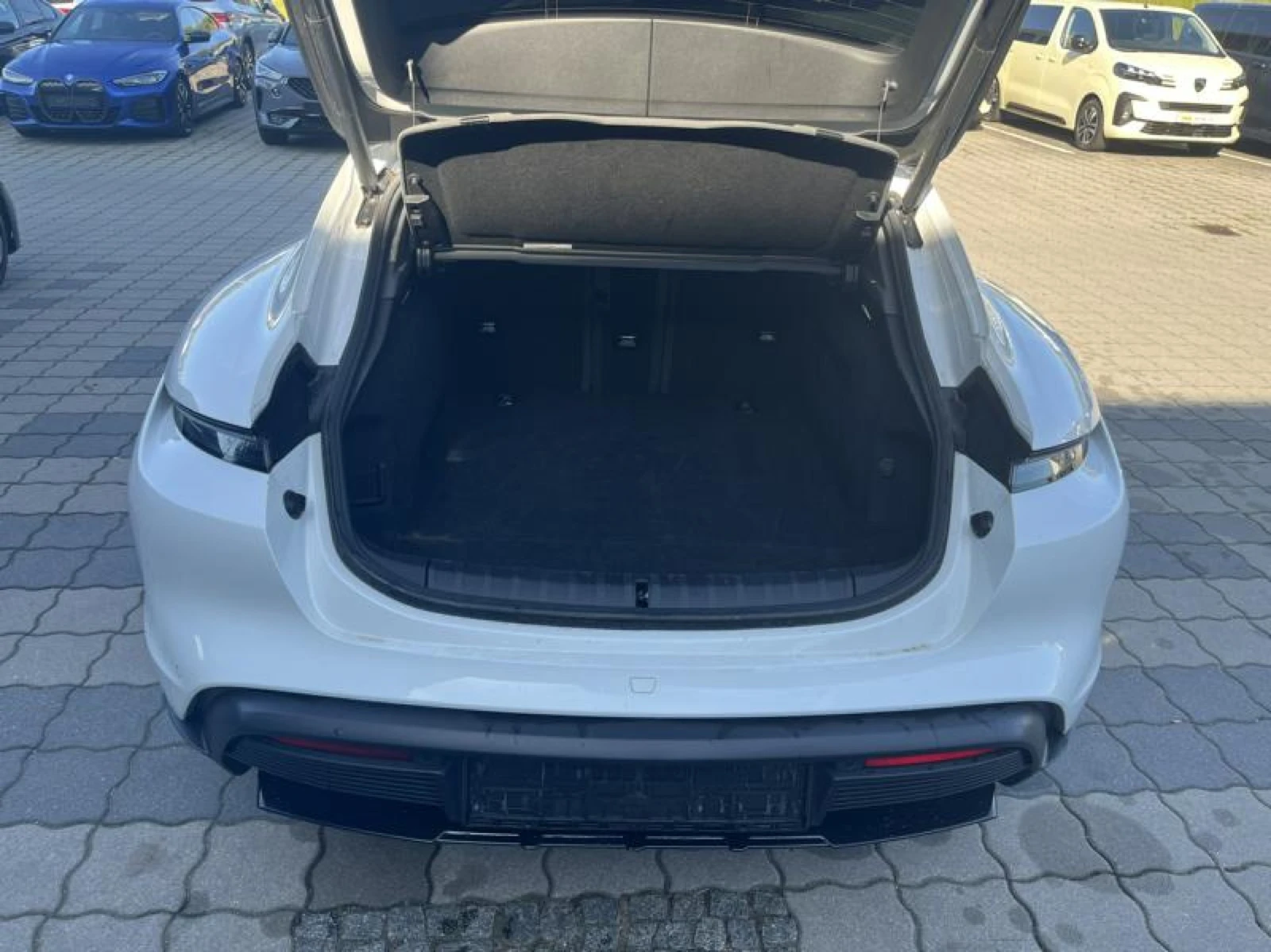 Porsche Taycan 93kWh LED Leather Navi Bose | Mobile.bg � ����������� 17