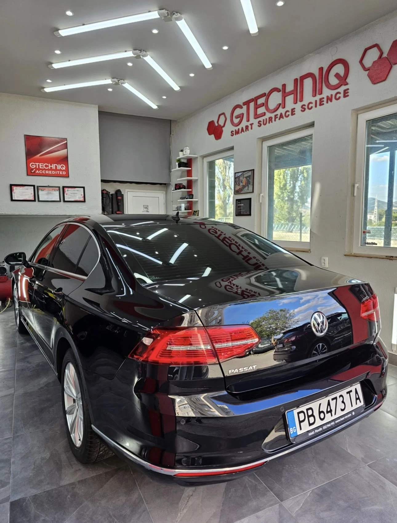 VW Passat 2.0 CDI, снимка 14 - Автомобили и джипове - 56681468