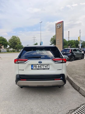 Toyota Rav4 4х4, ДИСТРОНИК, ПОГРЕВ, КАМЕРА, ФУЛ! , снимка 4