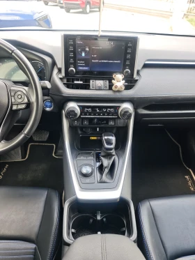 Toyota Rav4 4х4, ДИСТРОНИК, ПОГРЕВ, КАМЕРА, ФУЛ! , снимка 9