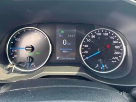 Toyota Rav4 * Hybrid XLE * CARFAX * ОПЦИЯ ЗА ФИНАНСИРАНЕ, снимка 8