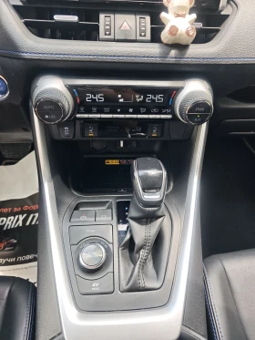 Toyota Rav4 4х4, ДИСТРОНИК, ПОГРЕВ, КАМЕРА, ФУЛ!  | Auto.bg — изображение 12