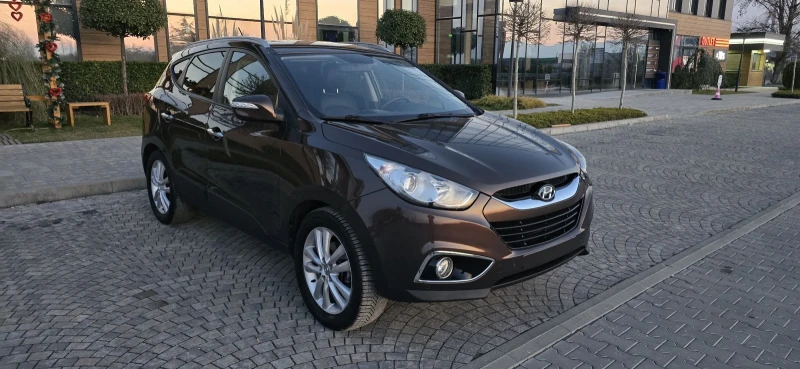 Hyundai IX35 2.0 CRDI 4?4 NAVI !!!!!!NOVA!!!!!!!, снимка 2 - Автомобили и джипове - 49028585