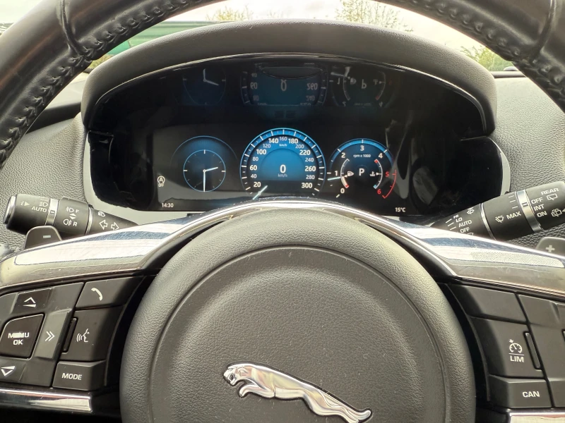 Jaguar F-PACE DIGITAL, снимка 13 - Автомобили и джипове - 52353923