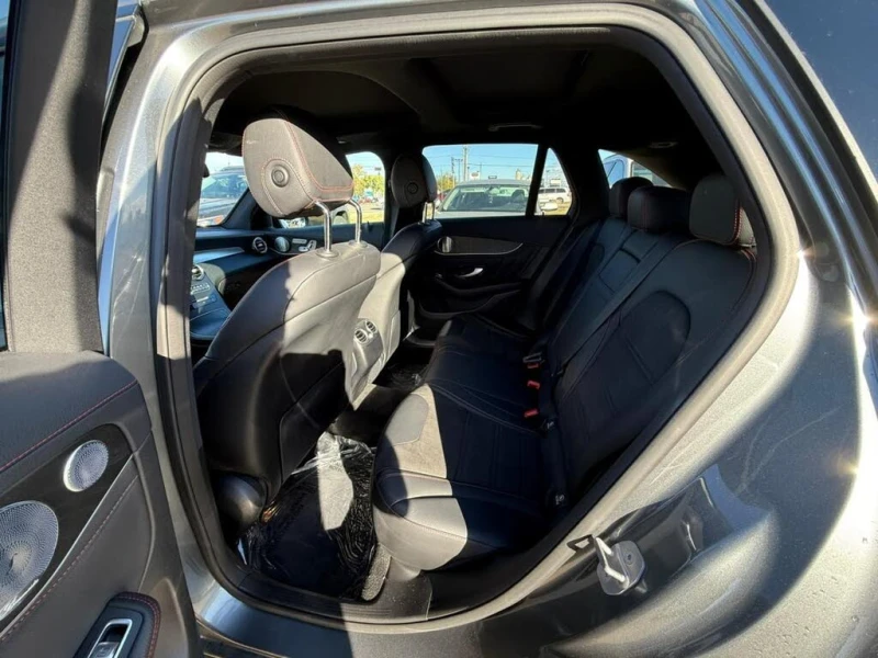 Mercedes-Benz GLC 43 AMG 4MATIC BURMESTER* CAM* BLINDSPOT* ПОДГРЕВ* KEYLESS, снимка 15 - Автомобили и джипове - 52640385