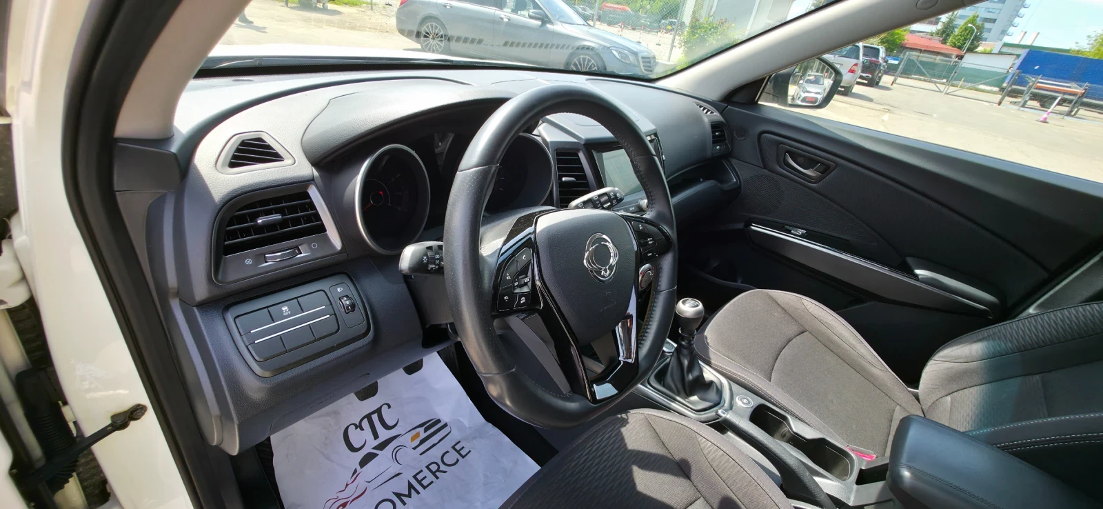 SsangYong XLV 1.6i Bi-fuel 128k.c UNIKAT ITALIA EURO6B  - изображение 9