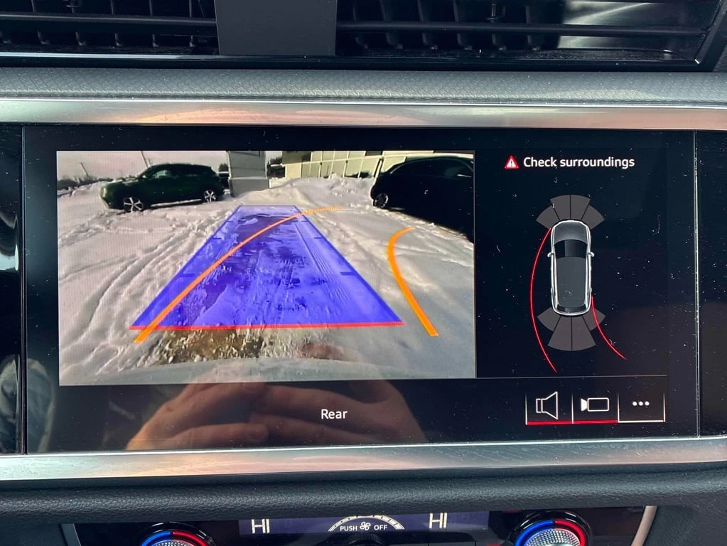 Audi Q3 45 TFSI quattro * CARFAX * ��������* �������� | Mobile.bg � ����������� 11