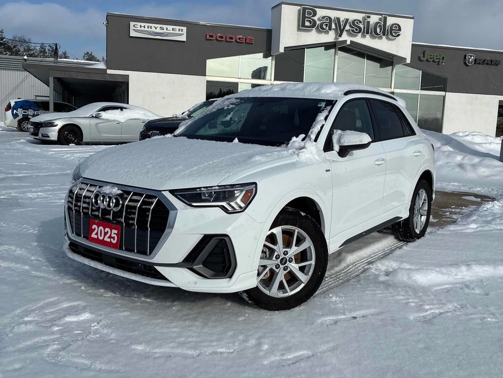 Audi Q3 45 TFSI quattro * CARFAX * ��������* �������� | Mobile.bg � ����������� 1