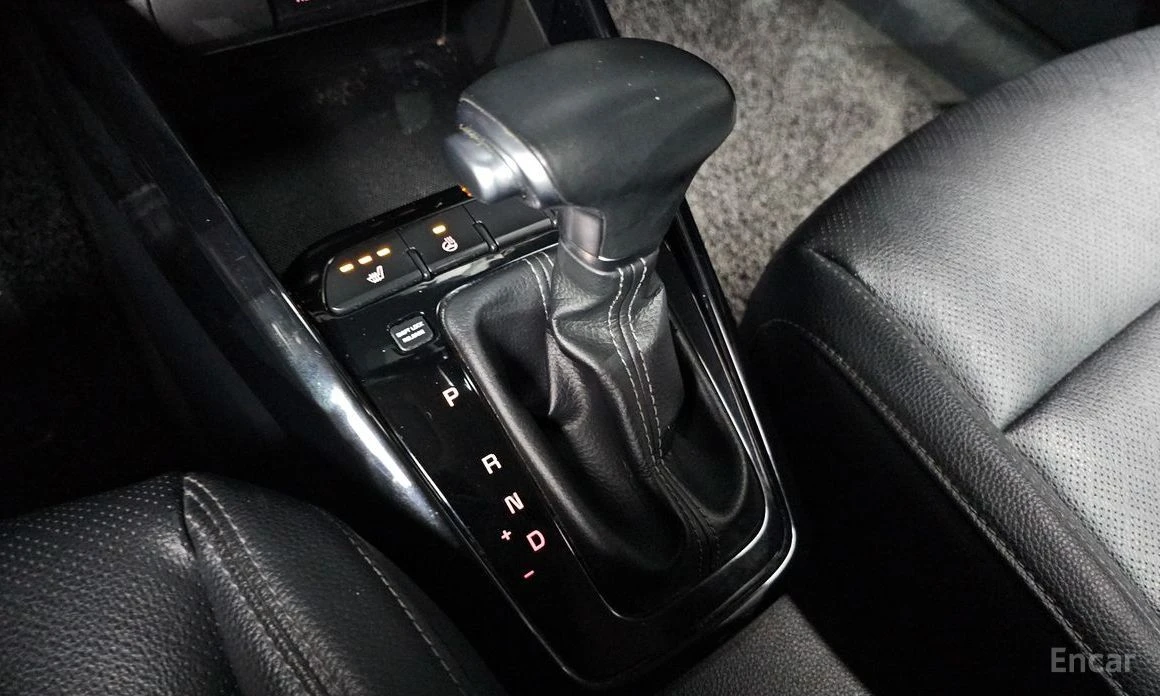 Kia Stonic  - изображение 9