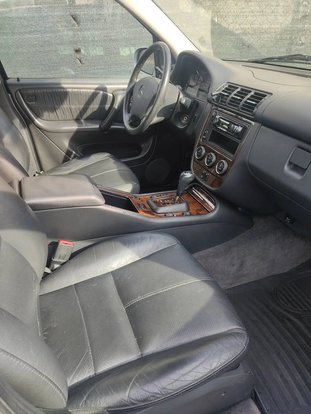 Mercedes-Benz ML 270 CDI-163kc-АВТОМАТИК, снимка 11 - Автомобили и джипове - 54319477