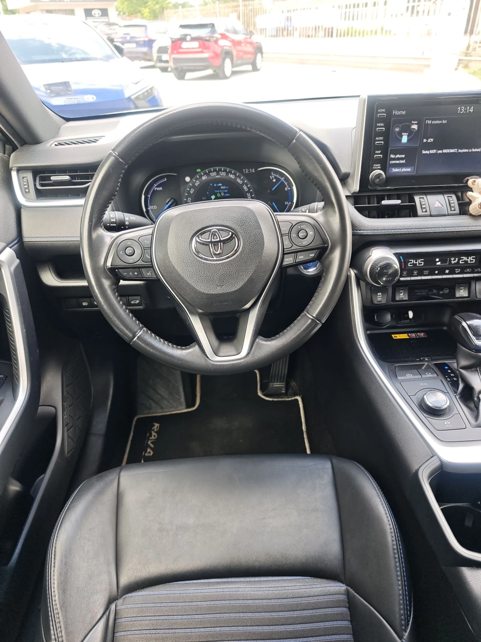Toyota Rav4 4х4, ДИСТРОНИК, ПОГРЕВ, КАМЕРА, ФУЛ! , снимка 10 - Автомобили и джипове - 54974294