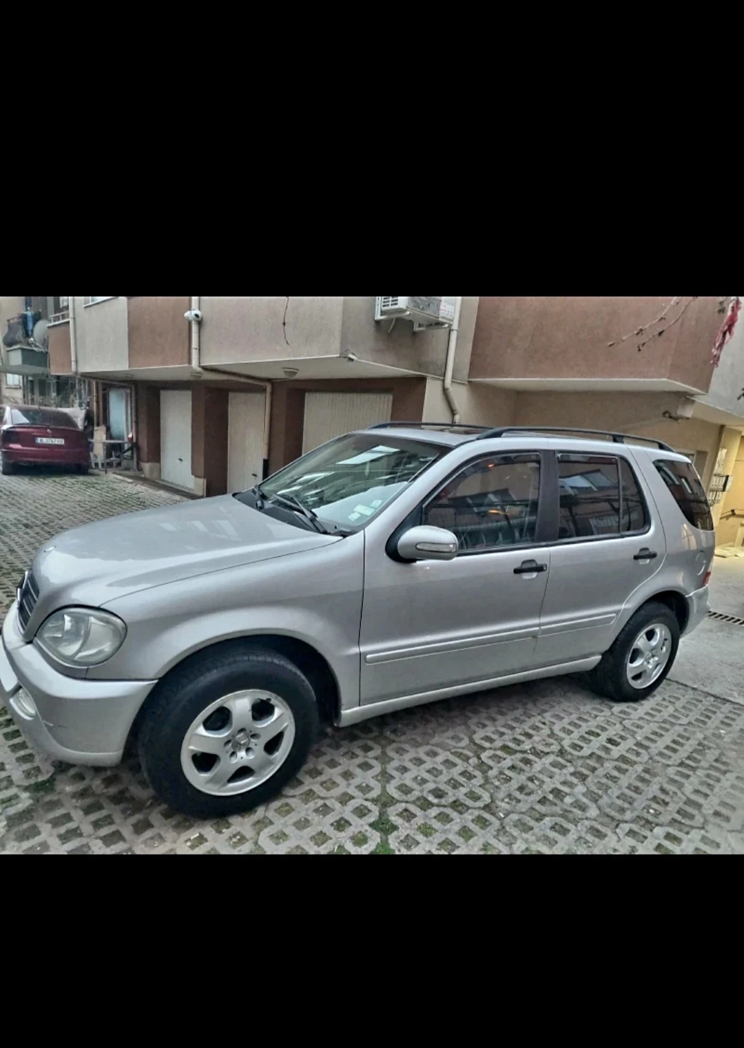 Mercedes-Benz ML 320 Газ Бензин 218к.с. фейс, снимка 3 - Автомобили и джипове - 55371423