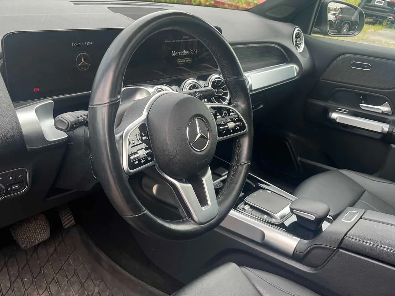 Mercedes-Benz GLB 250 4MATIC | CARFAX | АВТОКРЕДИТ БЕЗ ПЪРВОНАЧАЛНА, снимка 7 - Автомобили и джипове - 55593555