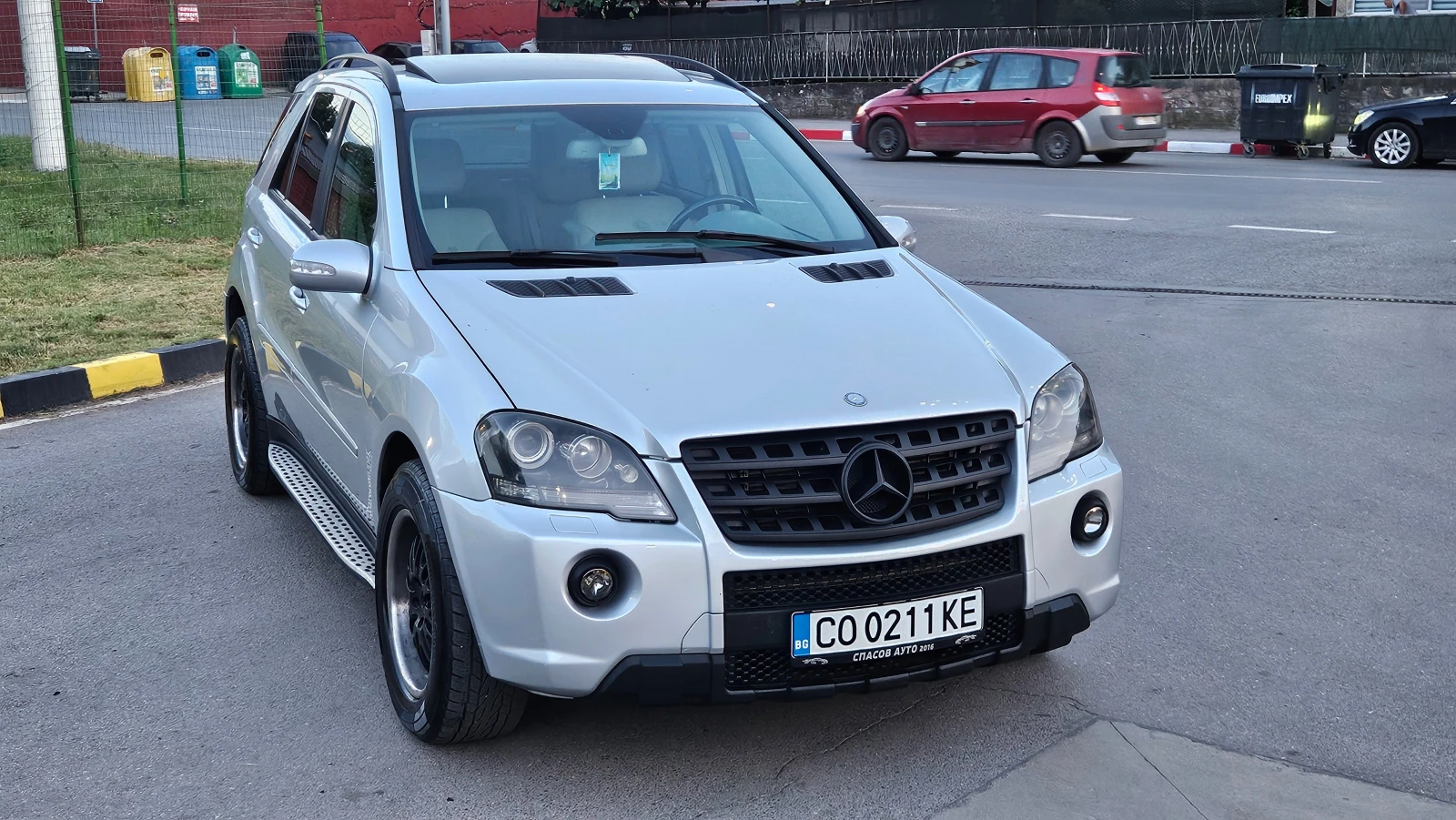 Mercedes-Benz ML 320 Cdi AMG/KOJA/KLIMATRON/NAVIG/AVTOMAT, снимка 9 - Автомобили и джипове - 55839143