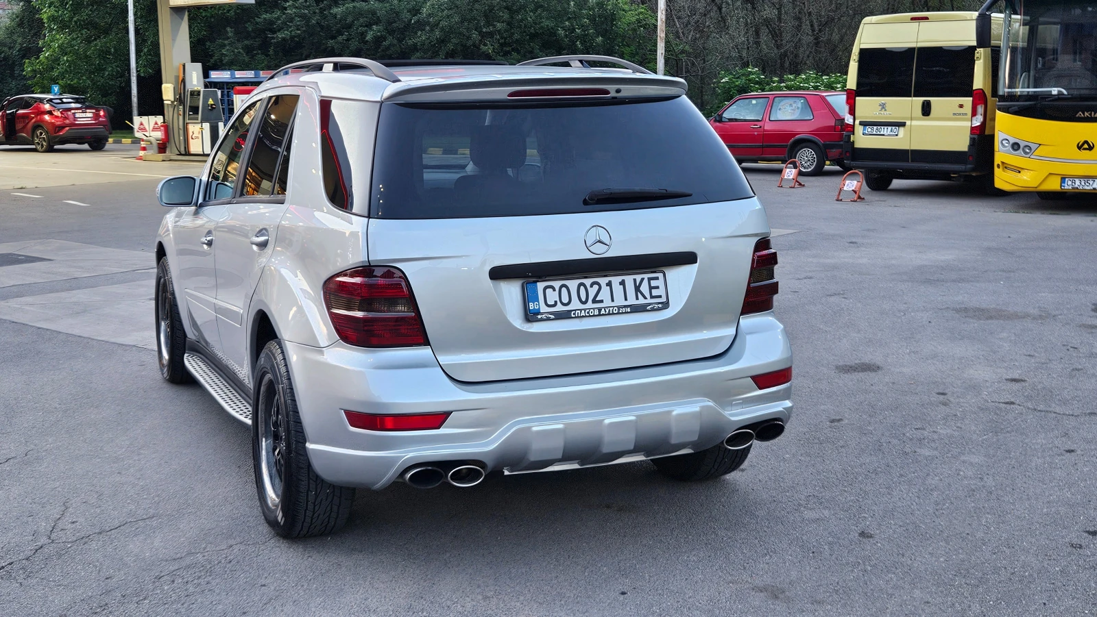 Mercedes-Benz ML 320 Cdi AMG/KOJA/KLIMATRON/NAVIG/AVTOMAT, снимка 4 - Автомобили и джипове - 55839143