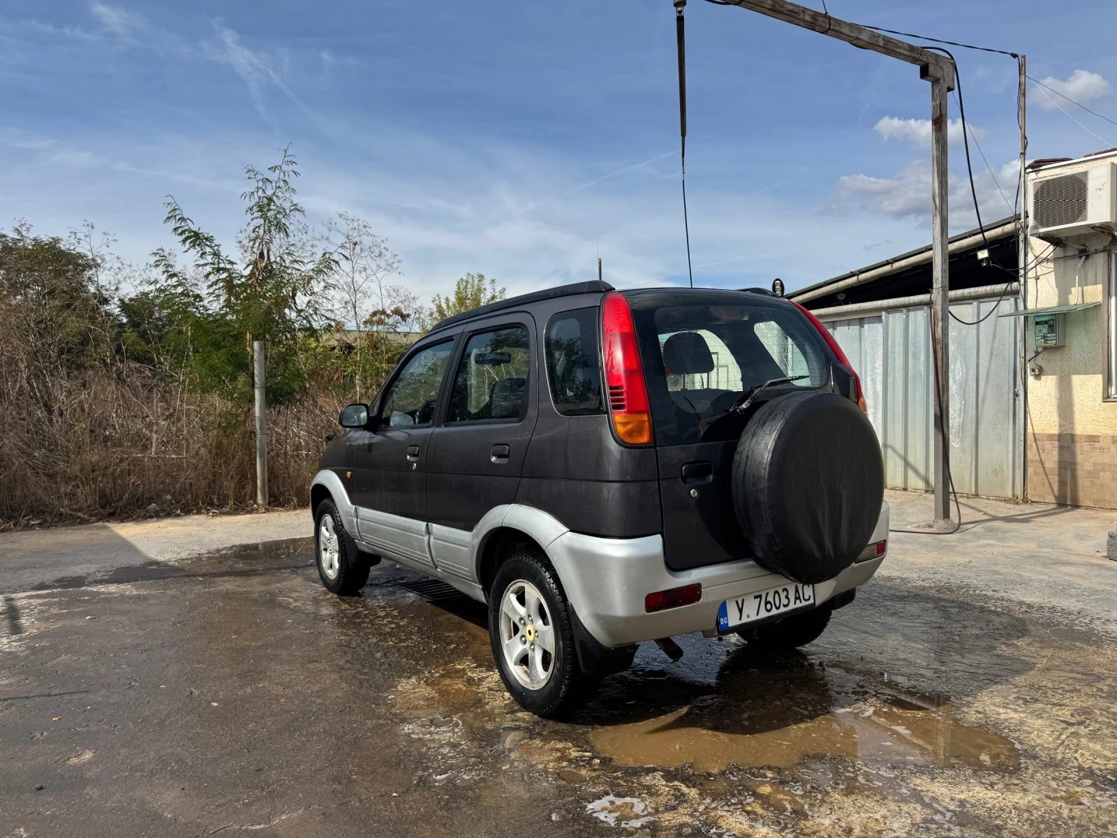 Daihatsu Terios Газ, снимка 5 - Автомобили и джипове - 56115175