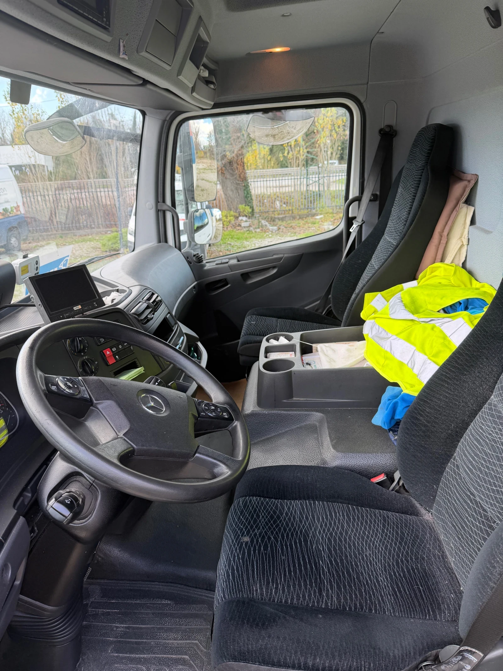 Mercedes-Benz Atego 818 - изображение 6