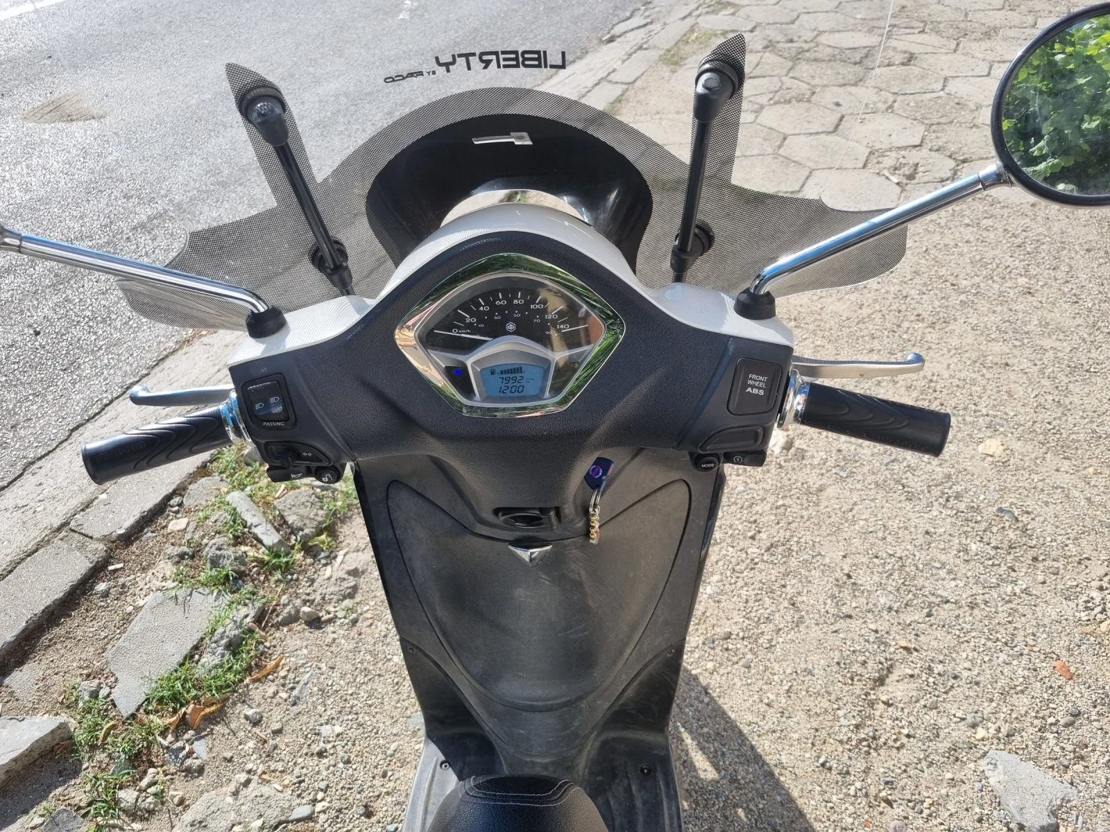 Piaggio Liberty 150 ABS, снимка 9 - Мотоциклети и мототехника - 54296949