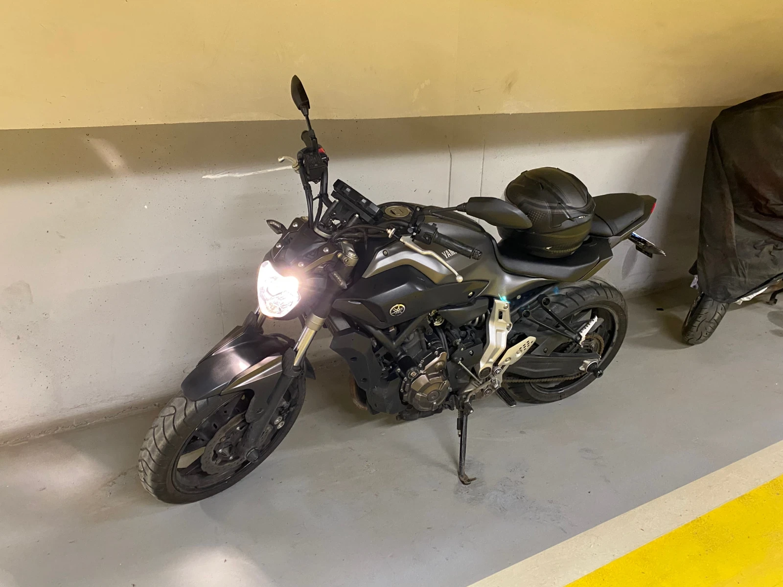 Yamaha Mt-07, снимка 2 - Мотоциклети и мототехника - 54497129