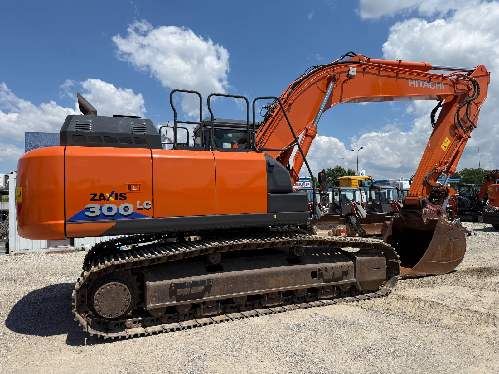 Багер Hitachi ZX 300 LCN-6, снимка 11 - Индустриална техника - 54971291