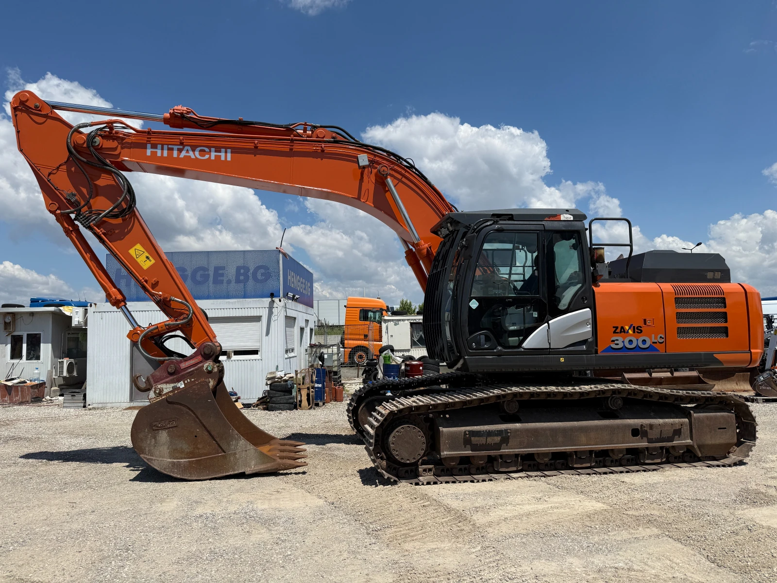 Багер Hitachi ZX 300 LCN-6, снимка 6 - Индустриална техника - 54971291