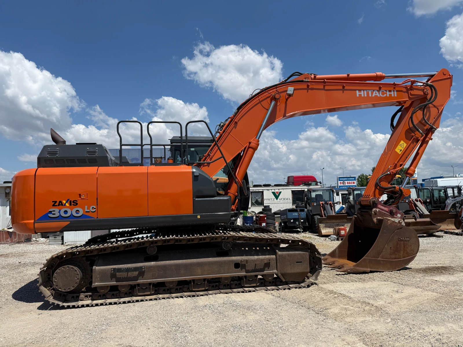 Багер Hitachi ZX 300 LCN-6, снимка 10 - Индустриална техника - 54971291
