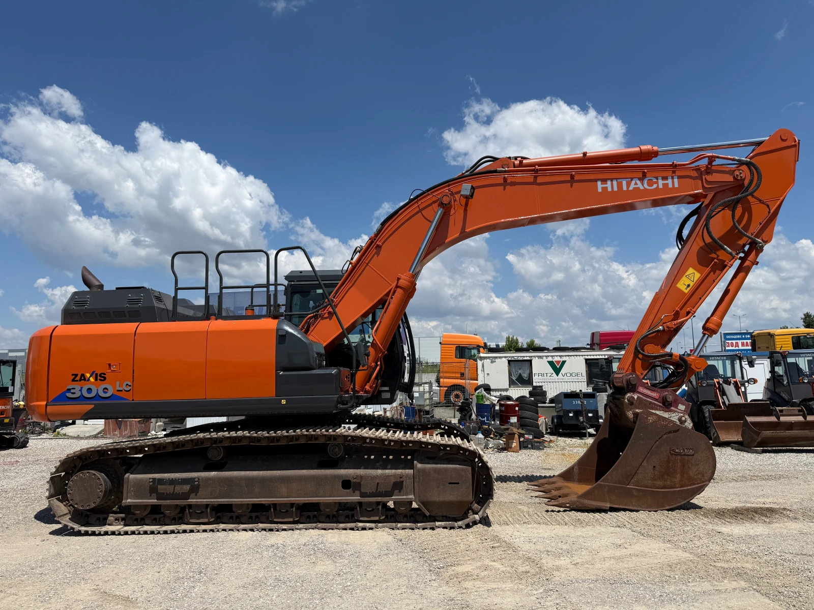 Багер Hitachi ZX 300 LCN-6, снимка 9 - Индустриална техника - 54971291