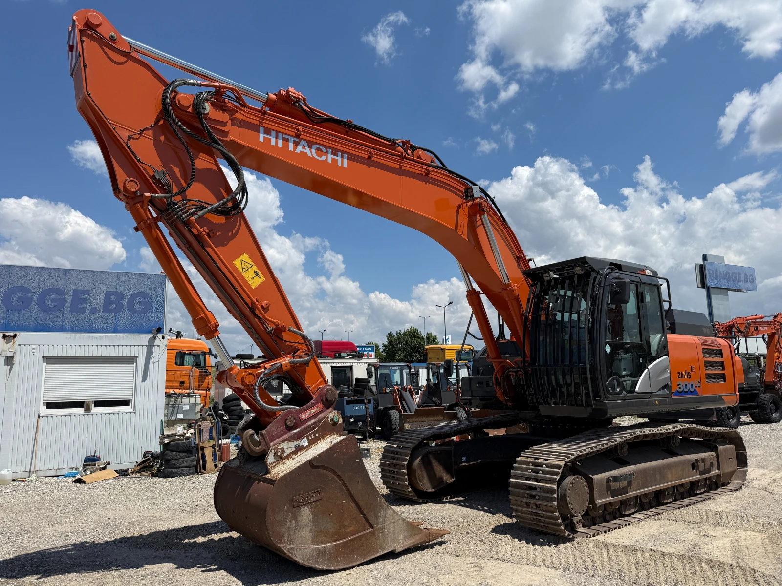 Багер Hitachi ZX 300 LCN-6, снимка 8 - Индустриална техника - 54971291