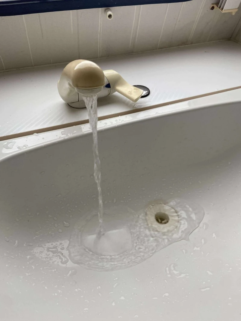 Каравана KIP Kg40ek Grey line , снимка 11 - Каравани и кемпери - 51967605