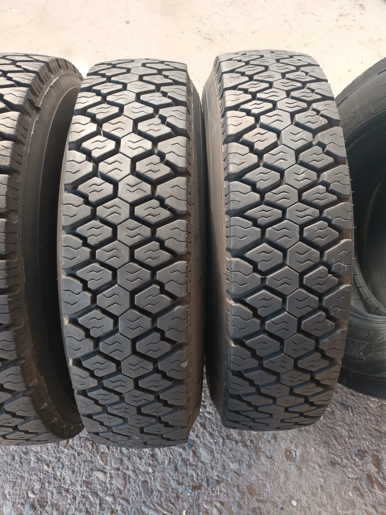  235/85R17.5 | Mobile.bg   1
