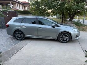 Toyota Avensis 1.8i Автомат, снимка 7