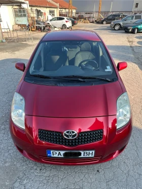 Toyota Yaris 1.3 VVT-I, снимка 2