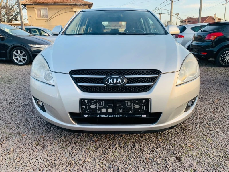 Kia Ceed 1.6i НОВА!!!!, снимка 2 - Автомобили и джипове - 43853260