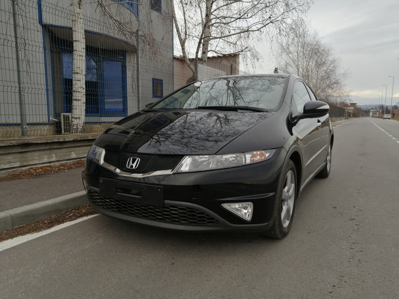 Honda Civic, снимка 2 - Автомобили и джипове - 45602537