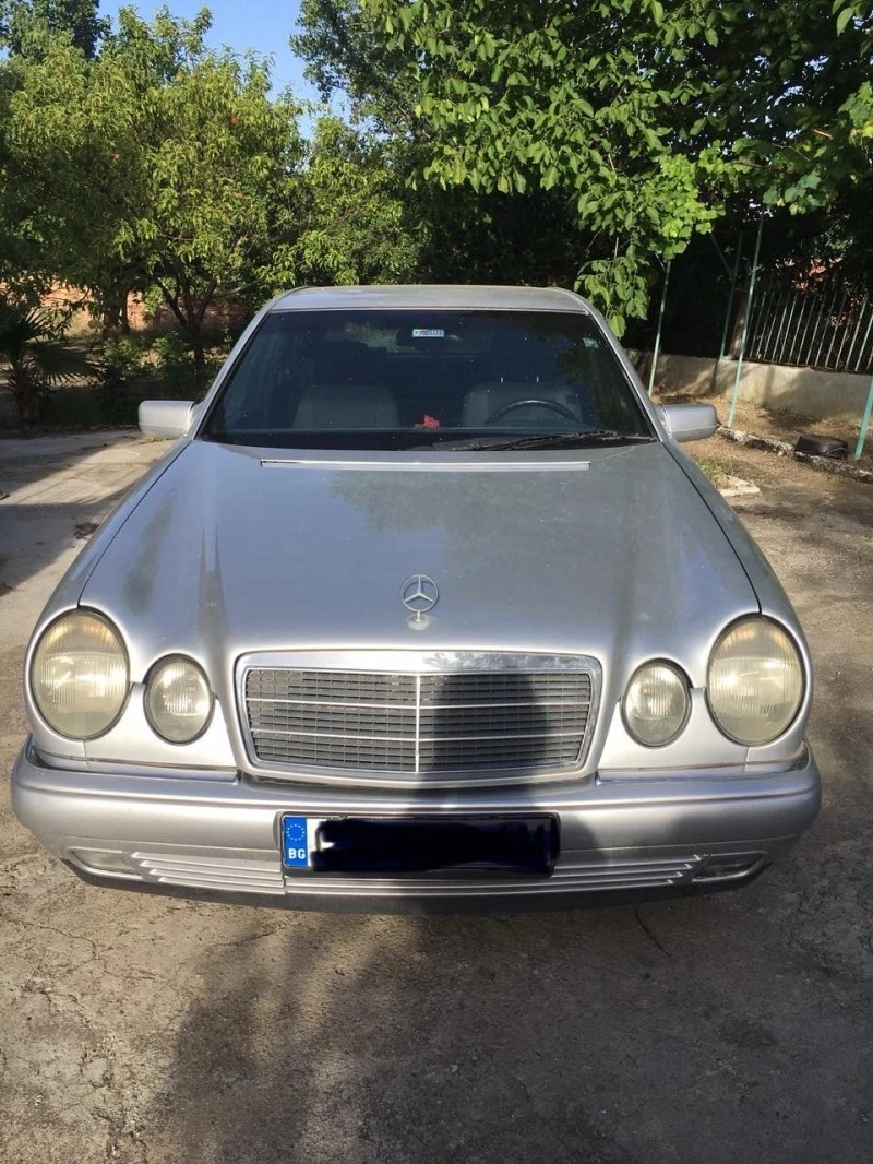 Mercedes-Benz E 250 D, снимка 1 - Автомобили и джипове - 46731014