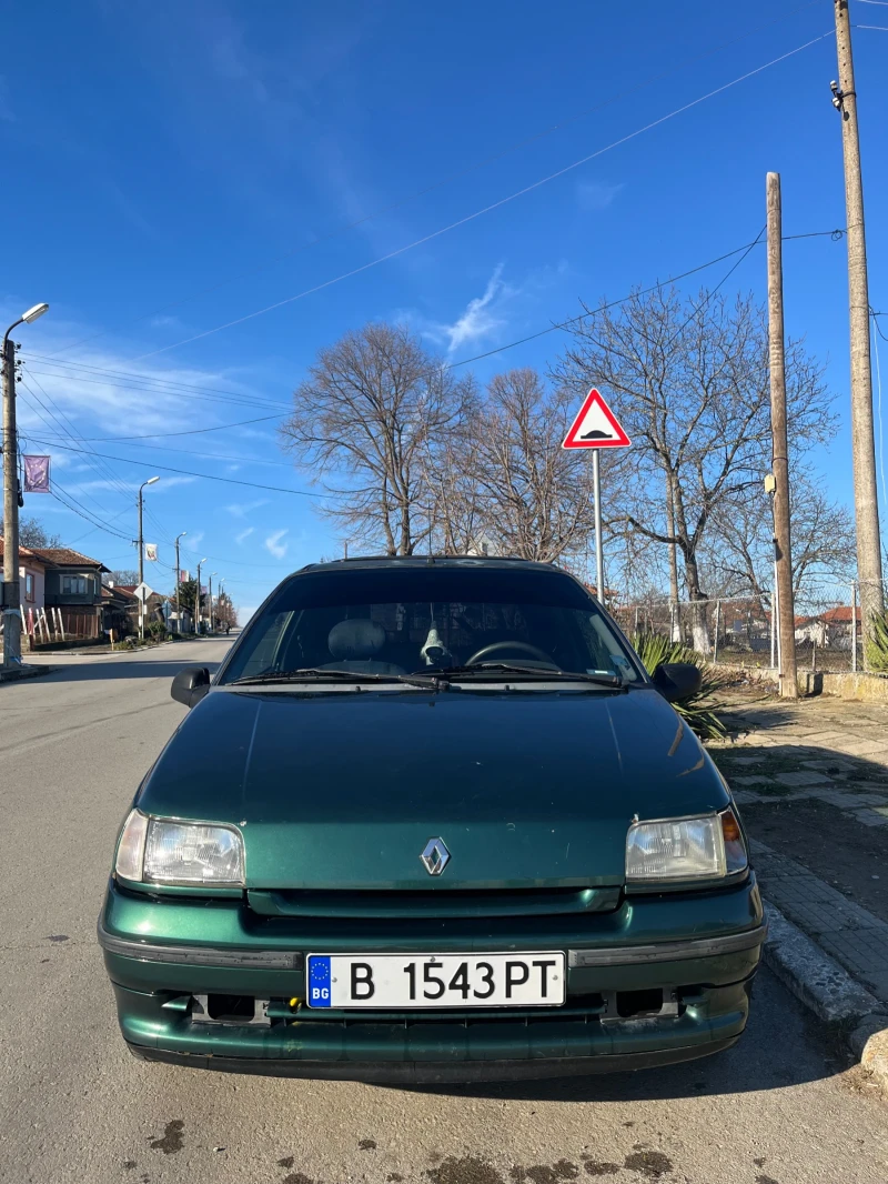 Renault Clio, снимка 1 - Автомобили и джипове - 48391566