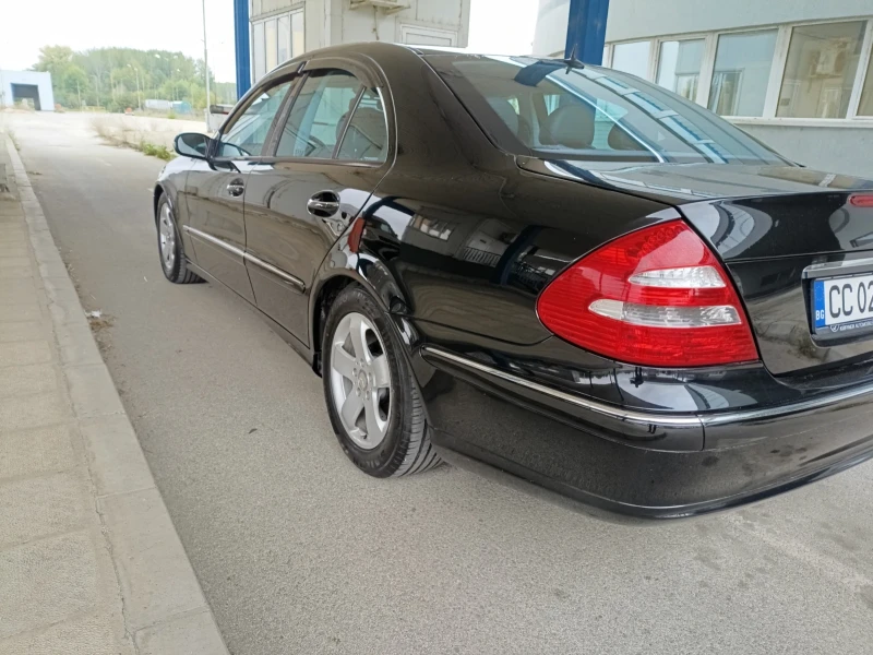 Mercedes-Benz E 280, снимка 6 - Автомобили и джипове - 48545674