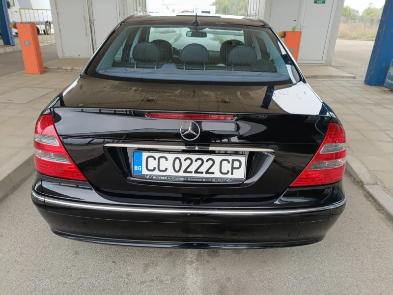 Mercedes-Benz E 280, снимка 3 - Автомобили и джипове - 48545674