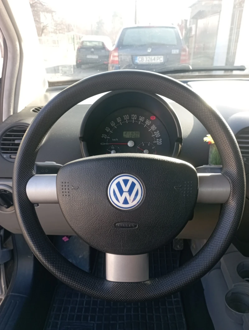 VW Beetle 1.9 Tdi, снимка 14 - Автомобили и джипове - 48781221