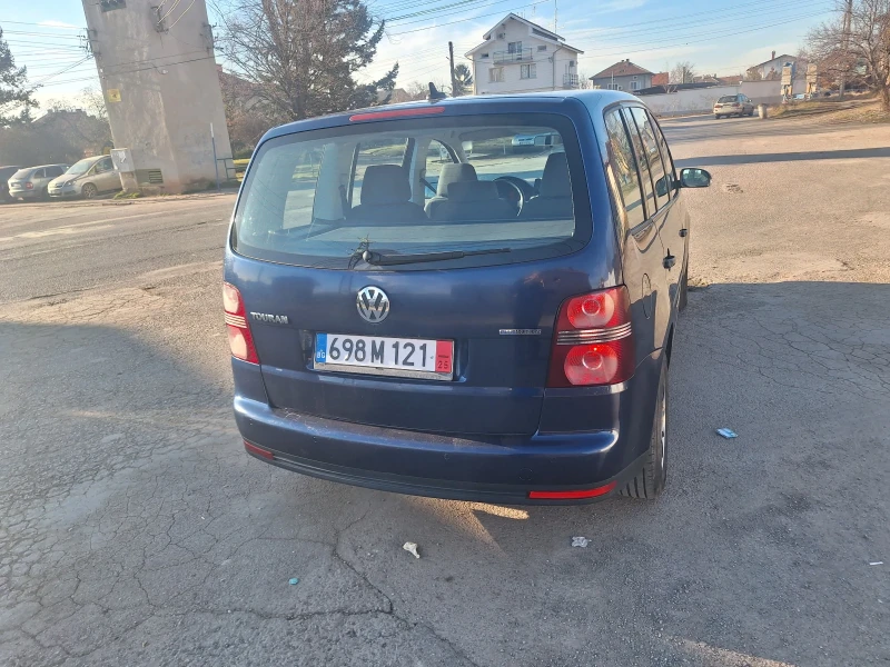 VW Touran, снимка 5 - Автомобили и джипове - 49533535