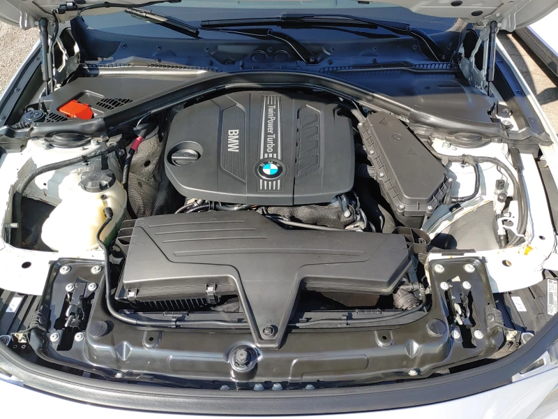 BMW 320 Luxury-XDrive, снимка 17 - Автомобили и джипове - 50640743