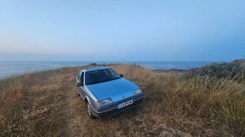 Renault 19, снимка 14 - Автомобили и джипове - 50742052