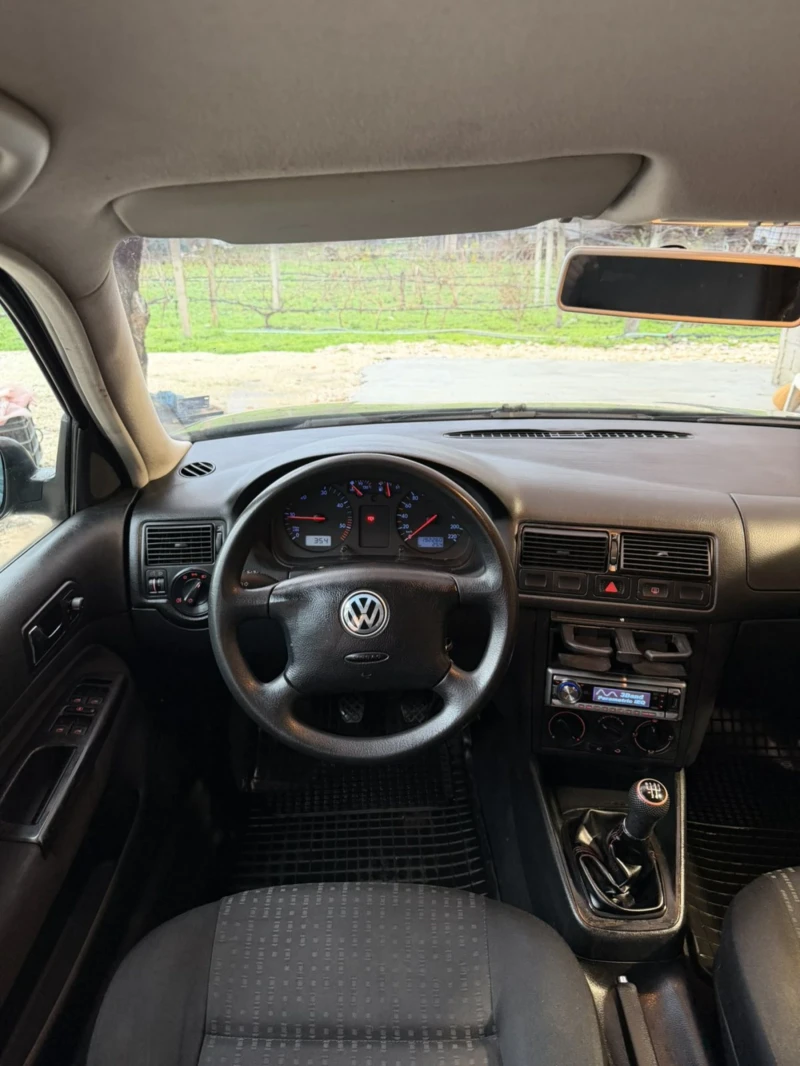 VW Golf 1, 9 SDI , снимка 5 - Автомобили и джипове - 52684831