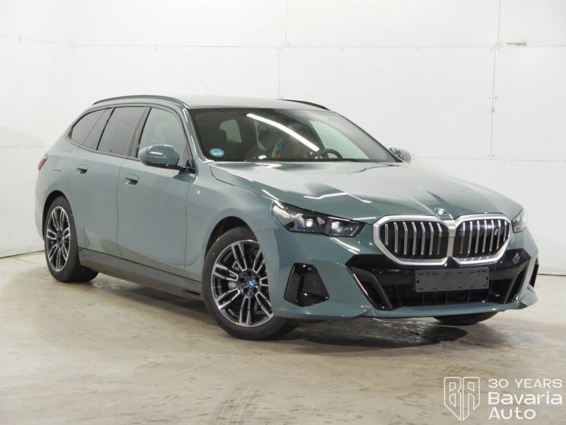 BMW i5 40 eDrive Touring M Sport Paket, снимка 4 - Автомобили и джипове - 52835442