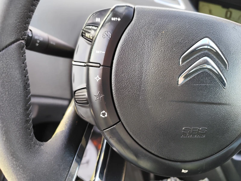 Citroen C4 Picasso 1.6HDi* EURO5B* LED* , снимка 10 - Автомобили и джипове - 52882388