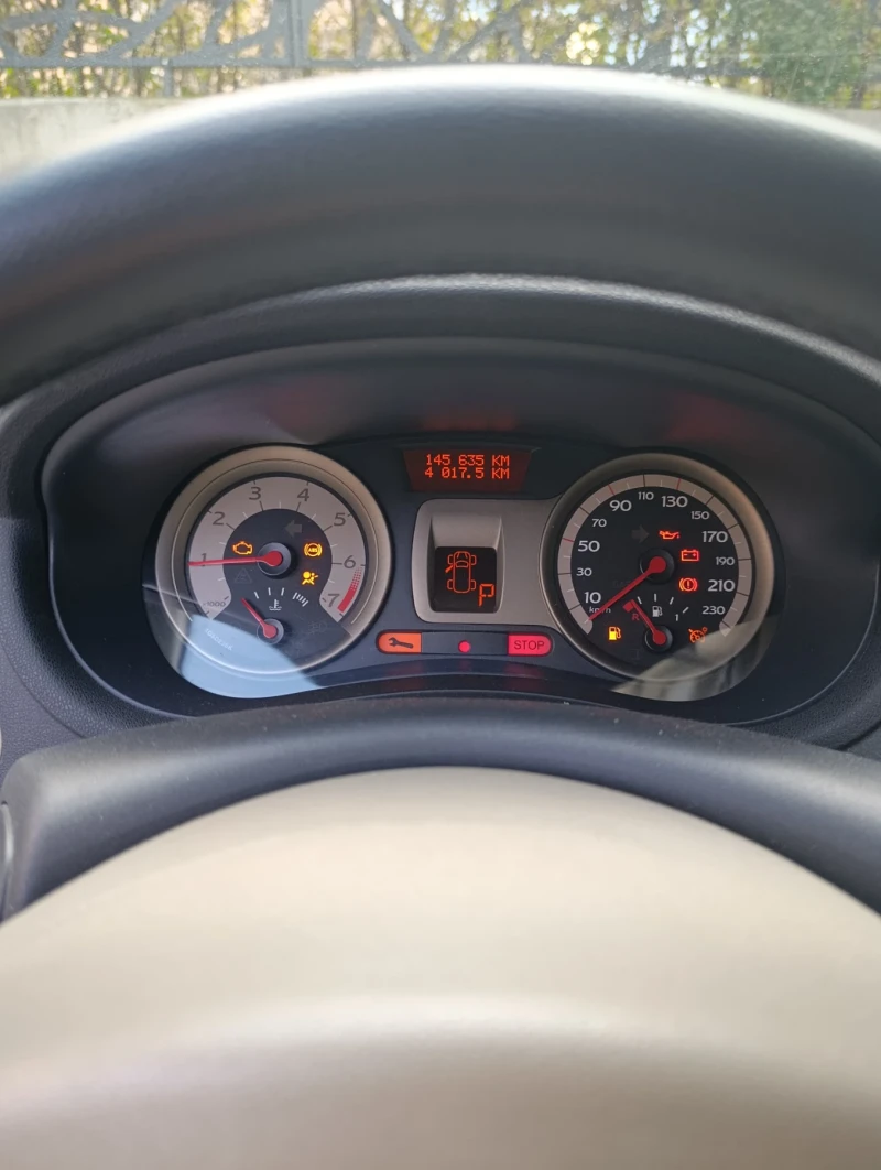 Renault Clio 1.6, снимка 7 - Автомобили и джипове - 52974555